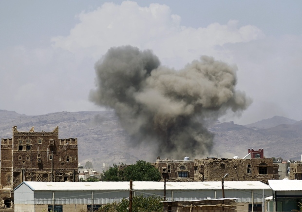 Liên quân không kích ở Yemen, 20 dân thường thiệt mạng ảnh 1